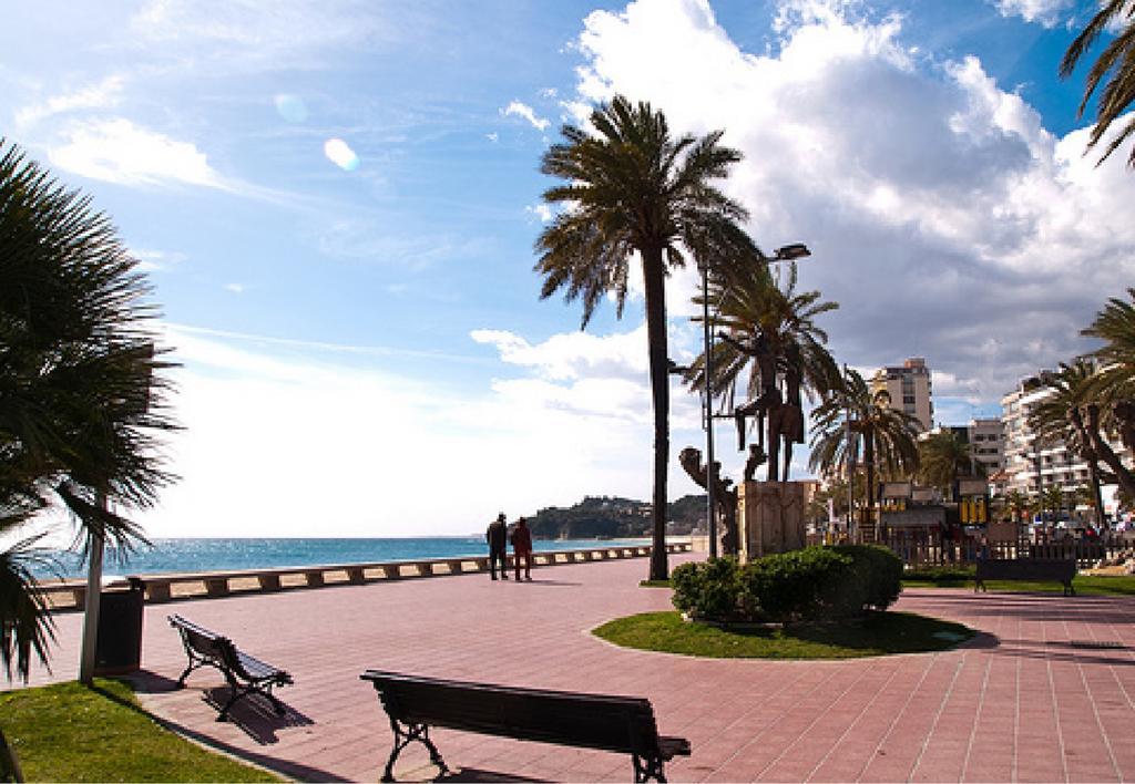 Apartamentos Sant Cristofol Lloret de Mar Exteriör bild